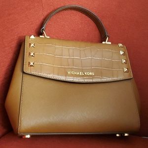 Michael Kors Handbag (Small)